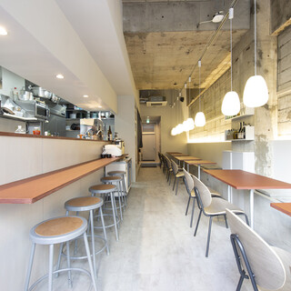 [Near the station & good access] Welcome to the neo-Izakaya (Japanese-style bar) where adults can also enjoy