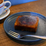 ダブルトールコーヒー - 焼き芋ブリュレのパウンドケーキ@税込450円│平日9:58頃訪問