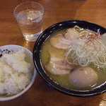 鶏そば きび - 2013/11 鶏白湯＆味玉＆ライス￥９８０