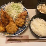 Izakaya Kaisen Gumi - ミックスフライ定食　チン！て言ったのはごはん？