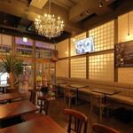 Cafe+dining+Bar colonial Banquet Capo - モニター側内観