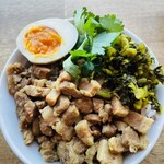 MOON MOON MOON CAFE - 魯肉飯