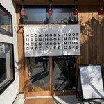 MOON MOON MOON CAFE - 