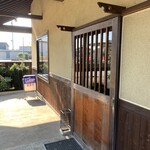 武双庵 - 開店20分前の店舗入口