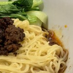 芙蓉菜館 - スープなし成都タンタン麺