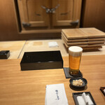 恵比寿 鮨 ふじまさ - ビール、店内の様子