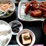 かめ八 - からあげ定食