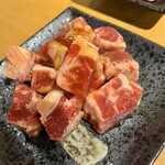 焼肉ホルモンけむり - 中落ちカルビ