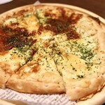 Nikusai Baru Compass - ５種のチーズ使用！ふわとろピザ～ナポリ風仕上げ～