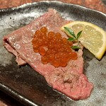 響亭 - 肉といくら