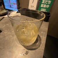 焼肉 ギュウトピア - 山崎もありますが、淵の厚いノーマルグラスで^ ^