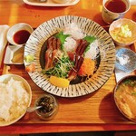 定越食堂 - 藁焼きセット定食(ぶり・かつお)