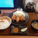 Karayoshi - から好し定食(3個　650円)