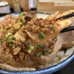 銀の舞 - 極み辛味噌豚丼 ロース