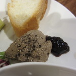 ビオバル弘前 - 自家製のレバーペースト