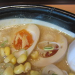 Ramen Daruma Ya - 黄身がキレイな半熟