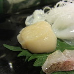 宝寿司分店 - でっかいホタテ