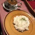 ザ・キッチン銀座ライオン - 牛すじカレー
