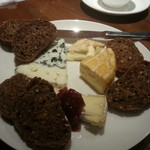 オカモト - ２０１３・１１月　チーズ盛り合わせ4