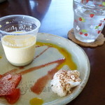 Patisserie Gurimari - そら豆プリン　　\350