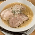 無化調 鶏白湯ラーメン 麺舗 作一 - 