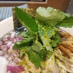 Rock’anDo - 牡蠣煮干ゆずみつば