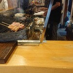 225853171 - 焼いてる様子