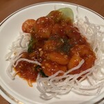 ガジュマルの樹の下で - 