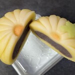 久栄堂菓子舗 - 『ねりきり(菊)』