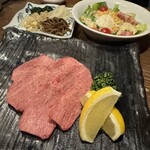 七輪焼肉 楽しいら - 