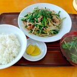 はま長 - 料理写真:ニラ炒め定食