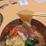 Kouan - 麺リフト