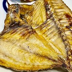 カネヒデ小林商店 - 弱火でじっくり15分くらいかけて焼くのがポイント