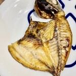 カネヒデ小林商店 - めかり（かいわり）はとてもふっくらした身で繊細な身質です　こんなに美味しい干物があるなんて！