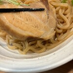 旋 - 豚バラ肉チャーシューは柔らかくて美味い