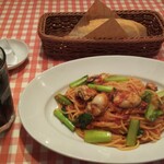 Mamma Pasta - 牡蠣のアラビアータのランチ(1100円)