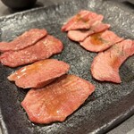 お肉一枚売りの焼肉店 焼肉とどろき - 