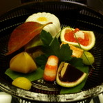 ＨＡＮＡ吉兆 - 2013年11月籠の中の料理