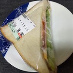 パンケーキ工房クロワッサン - ハムチーズサンド　168円