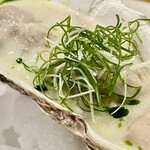 渡辺料理店 - タンパク質が固まらない58℃で火入れ　生の食感なのに火は入ってます