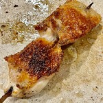 焼鳥 せきね - いつも最初に出てくるかしわが締めの串でした