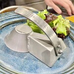 渡辺料理店 - 私のデザートｗ　埼玉県行田市さきたま古墳古代米仔羊カレーたじまっの準備が目の前で展開されます