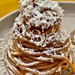 渡辺料理店 - まさに白い山　美しいです