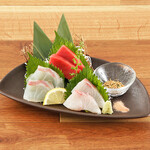 [With bluefin tuna] Assortment of 3 sashimi