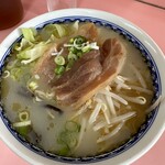 金ちゃんラーメン - 料理写真: