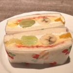 星乃珈琲店 - 季節のフルーツサンド、可愛すぎるラッピング