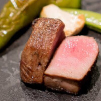 神戸牛炉釜炭焼ステーキ IDEA 銀座 - 