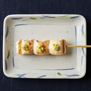 The famous Isami skewer is available for 133 yen, named after the restaurant's name.