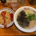 長浜ラーメンじろう。 - 焼めしセット（岩海苔トッピング）