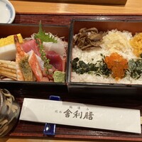 舎利膳 - 二段ちらし2100円
